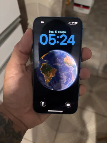 iPhone 13