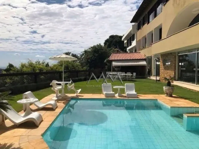 Casa à Venda no Mangabeiras com 4 Suítes  602m²