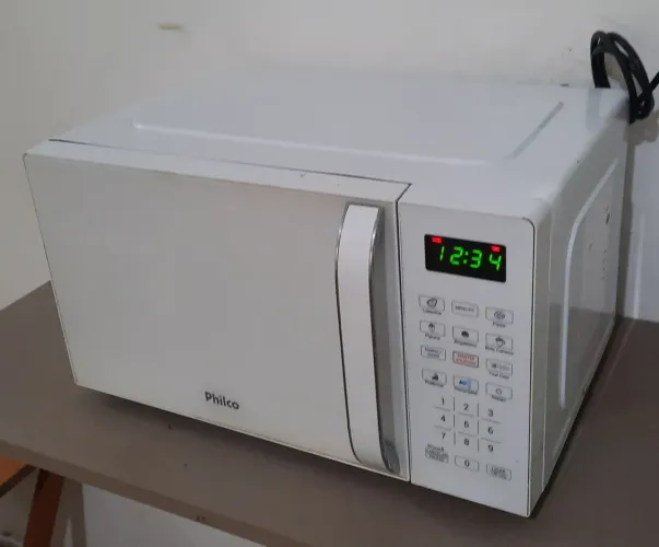 Microondas Philco BRANQUINHO! (ENTREGO)
