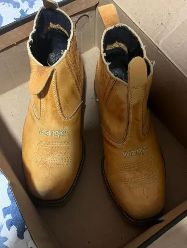 Bota masculina country Wlangler 37