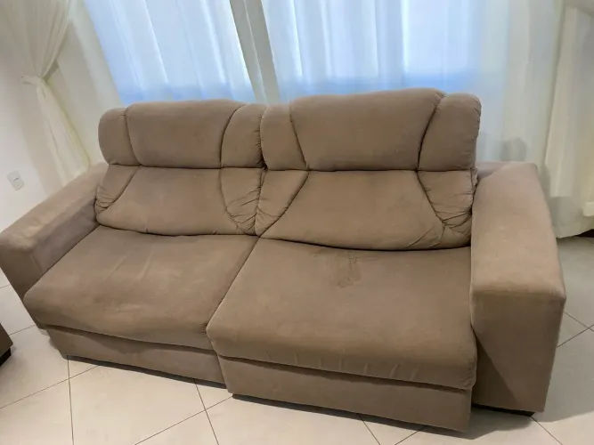 Sofá retrátil
