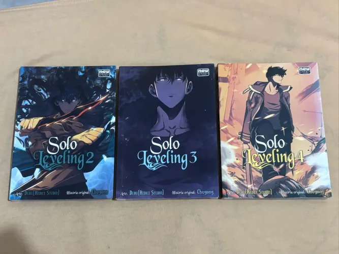 Mangás Solo Leveling - Volumes 2, 3 e 4 (New Pop)