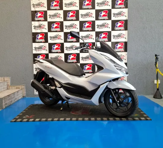 Honda Pcx 160 ano 2025 único dono 1.900 km apenas