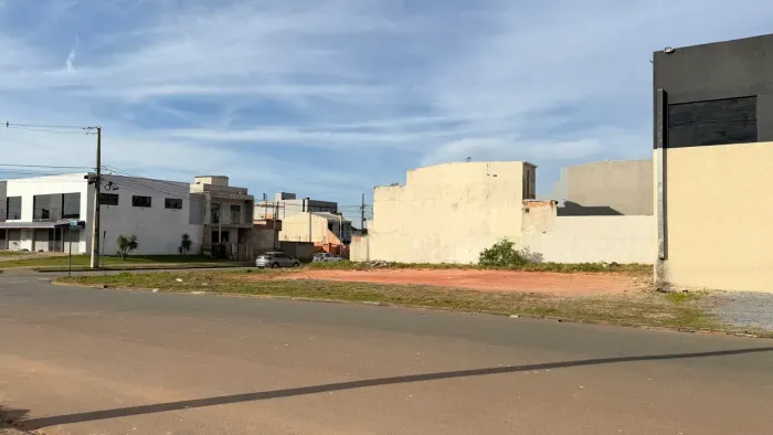Lote/Terreno para venda tem 500 metros quadrados em Eucaliptos - Fazenda Rio Grande - Para