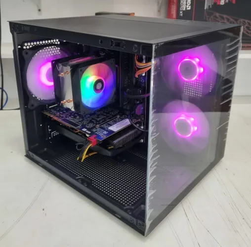 Pc gamer Core i5, 16gb dr ram, GTX 1060 6GB.