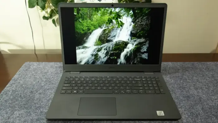 Dell Inspirion 15.6 - NvME 512GB - 8GB de ram - i5 10 ger.