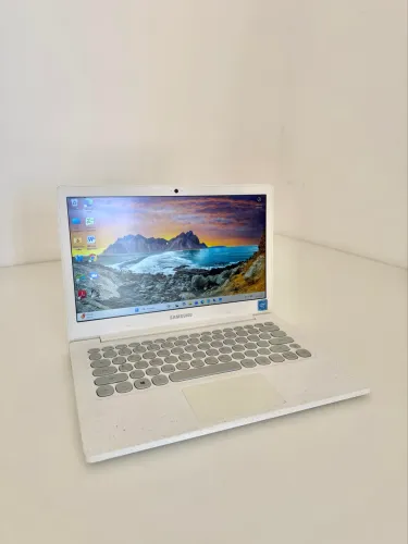 Notebook Samsung Flash Branco - Excelente Estado