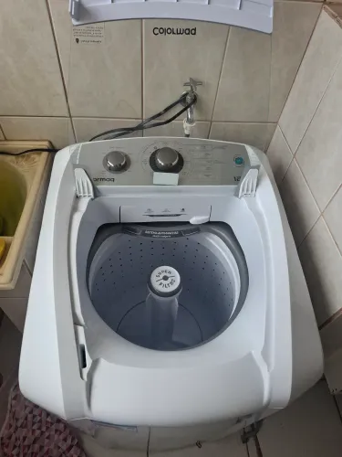 Maquina de lavar colomarq 12 kg, só 3 meses de uso.