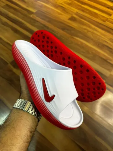 Nike react slide 