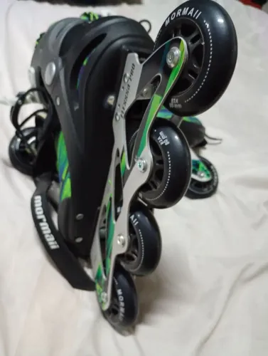 Vendo este patins usado apenas 2 vezes