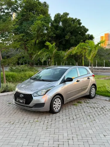 Hyundai HB20 Unique 1.0 Flex 12V Mec. 2019