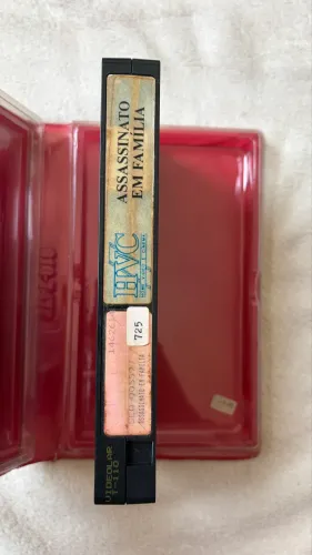 VHS Assassinato em Família ( filme todo original )