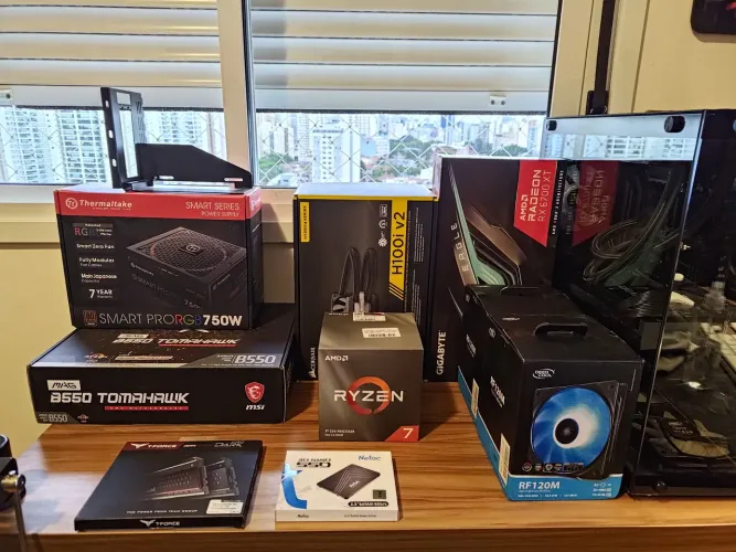 PC Gamer R7 3800X + 6700XT + 16GB DDR4 + B550 Tomahawk + SSD 2TB