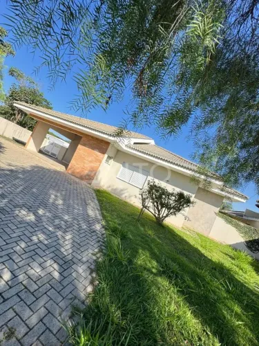 Casa com 4 suítes à venda em Cabreúva Condomínio Fechado de Alto Padrão