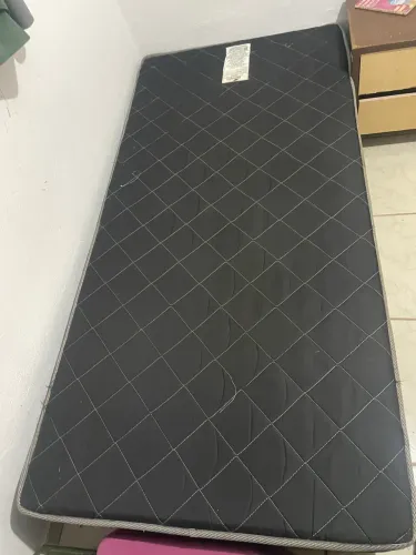 Box de cama solteiro