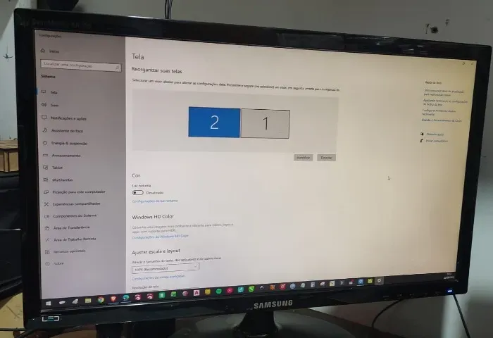 Monitor Samsung S22A300B - 21,5" - COM DEFEITO