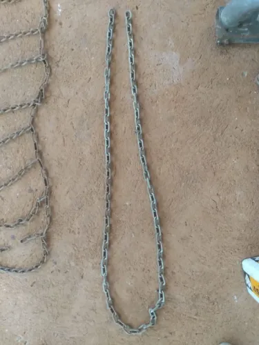 Par de Correntes de Pneu e Corrente de Aço 2,5m