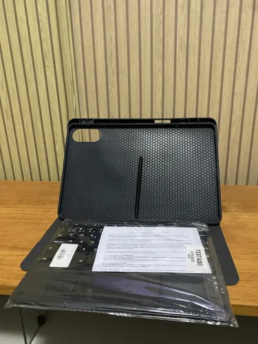 Capa imã + Teclado Touchpad Abnt2 para Xiaomi Poco Pad 12.1?