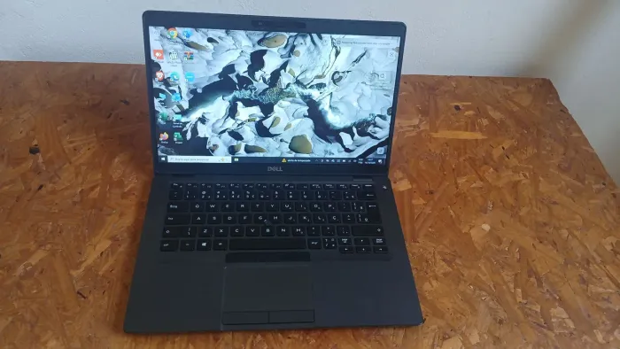 Notebook Dell Latitude Corporativo Preto 14  (Recondicionado)