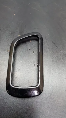 MOLDURA DE ACABAMENTO DA MAÇANETA/ PAJERO TR4