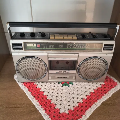 Rádio National RX-4954F - Para restauro ou decoração (Leia a descrição)