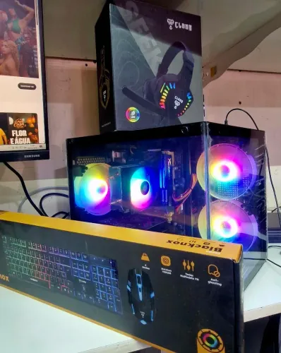 PC Gamer Completo i7/ 16GB/ SSD/ Monitor e periféricos