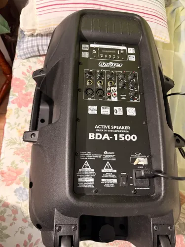 CAIXA DE SOM AMPLIFICADA BDA-1500 profissional 