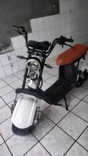 Vendo 8k na mão mas aceito propostas