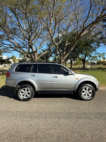 Mitsubishi Pajero Dakar HPE 3.2 4X4 T.I Dies 5P AUT 2012