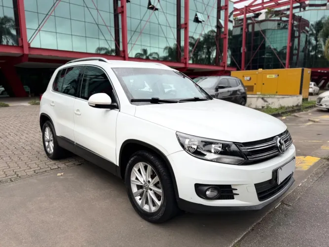 Volkswagen Tiguan 2.0 TSI 16V 200cv Tiptronic 5P 2014