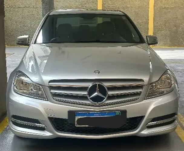 Mercedes-Benz C-180 CGI Classic 1.8 16V 156cv Aut. 2012