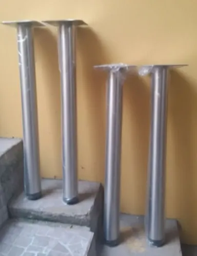 KIT COM 4 PÉS DE MESA DE METAL HAFELE COM REGULAGEM 75CM