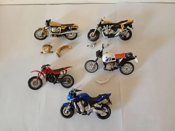 Lote - Sucatas Miniaturas de Motos