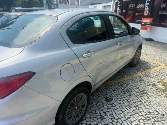 Fiat Cronos Drive 1.0 6V 2026