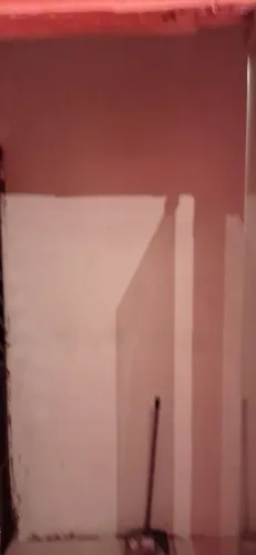 Alugo casa no Doron perto da estação imbuí