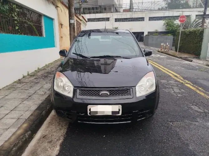Ford Fiesta Sedan 1.0 8V Flex 4P 2009