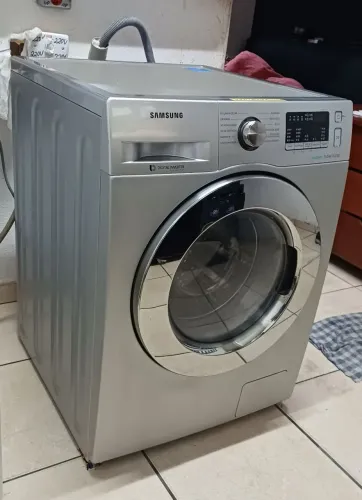 Lava e seca Samsung 220 volts,11 kgs