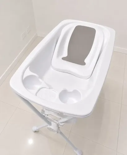 Banheira Galzerano ACQUA PREMIUM com suporte.
