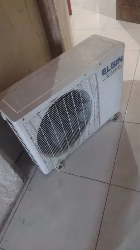 Vendo 2 condensadoras de ar condicionado