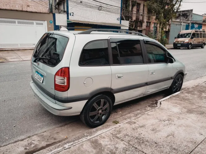 Chevrolet Zafira Elegance 2.0 MPFI Flexpower 8V 5P 2007