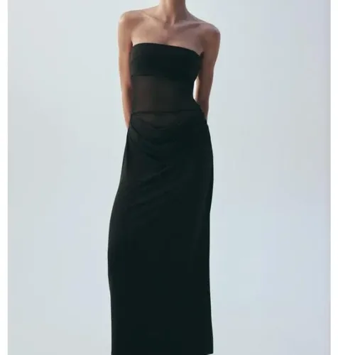 Vestido da zara completamente novo