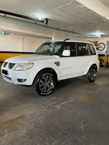 Mitsubishi Pajero TR4 2.0 Flex 16V 4X2 Aut. 2013