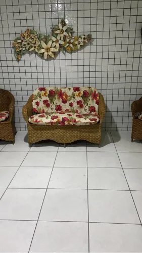 Vendo jogo de vime, sem almofadas