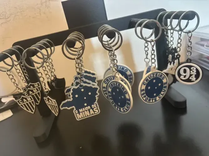 Chaveiros Lembrancinha de Aniversário - Galo, Cruzeiro, Harry Potter e Nomes