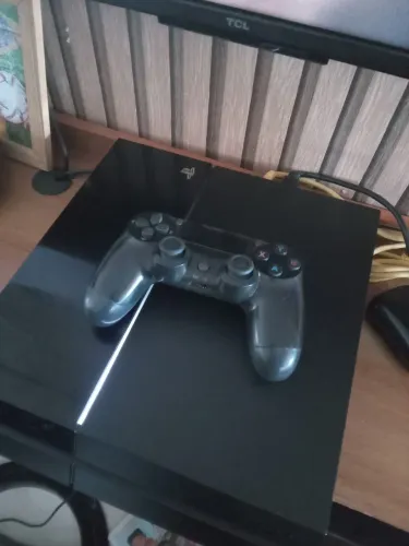 Vendo Playstation 4, 1 TB