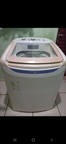 Maquina de lavar Eletrolux 800 reias