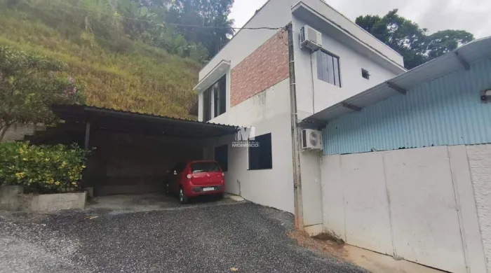 APARTAMENTO SEMI MOBILIADO PARA LOCAÇÃO 2 QUARTOS PRIMEIRO DE MAIO BRUSQUE