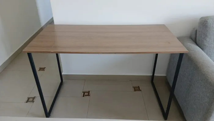 Vendo escrivaninha industrial
