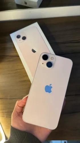 Vende-se iPhone 13 