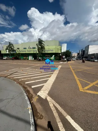 Predio comercial a venda na avenida Carlos Gomes!